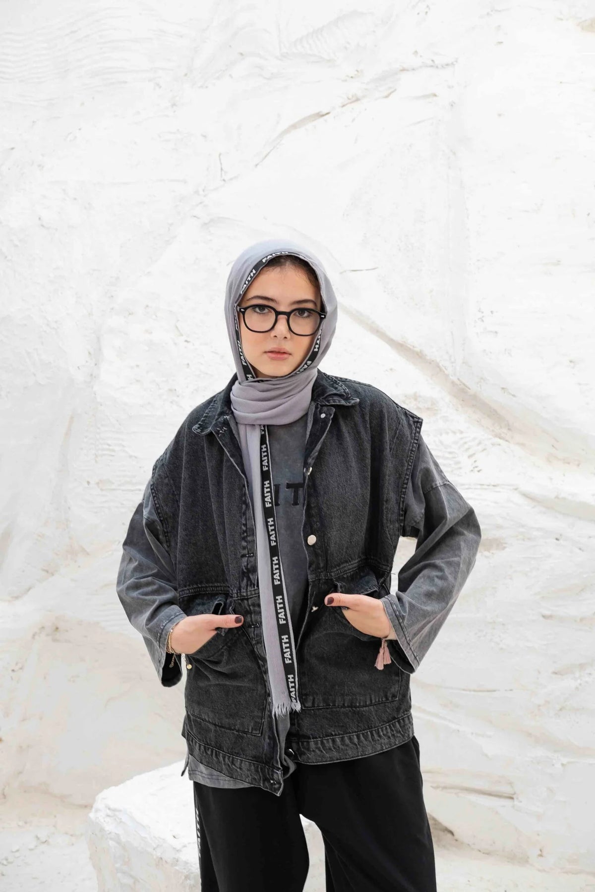 Pockets Jeans Vest