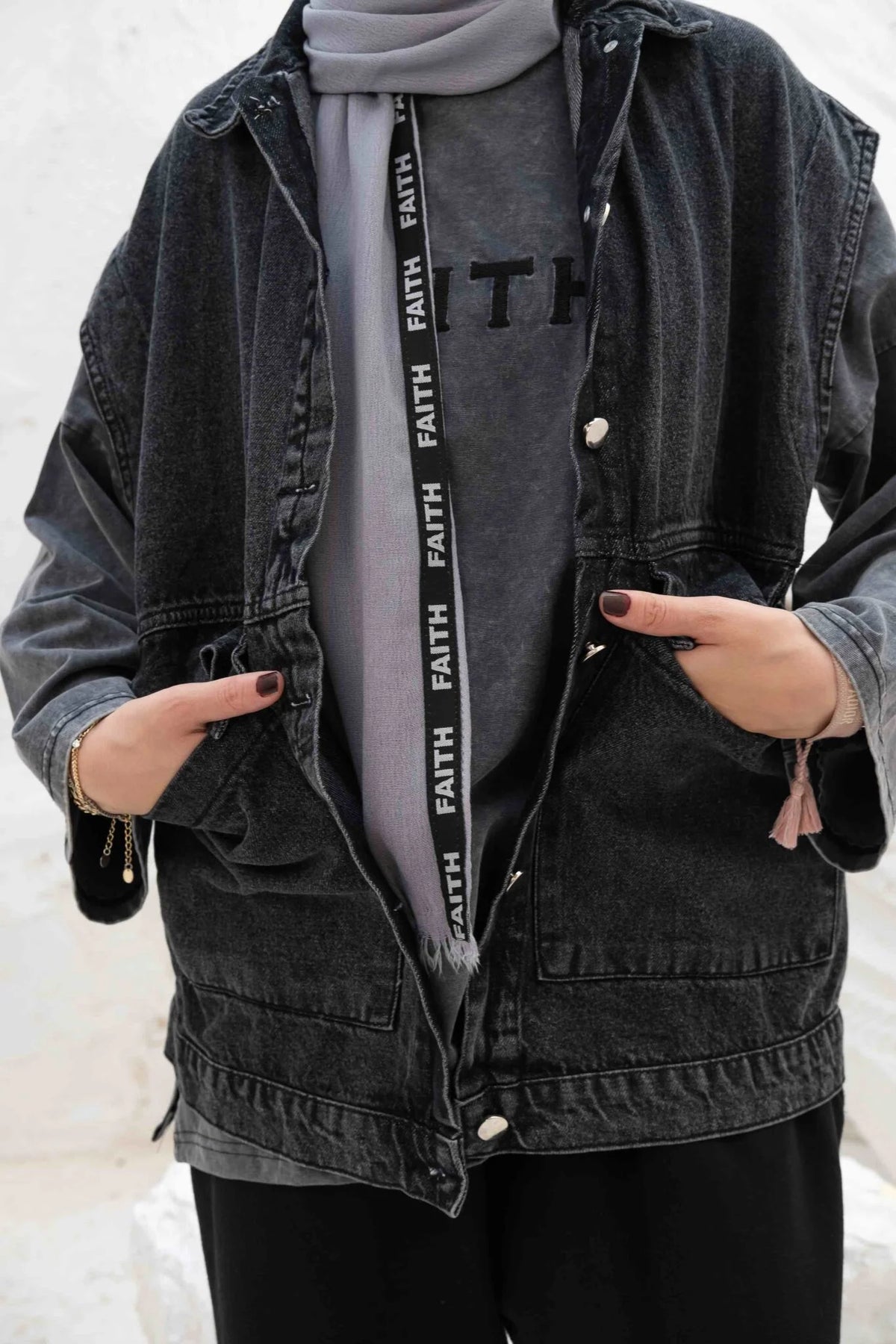Pockets Jeans Vest