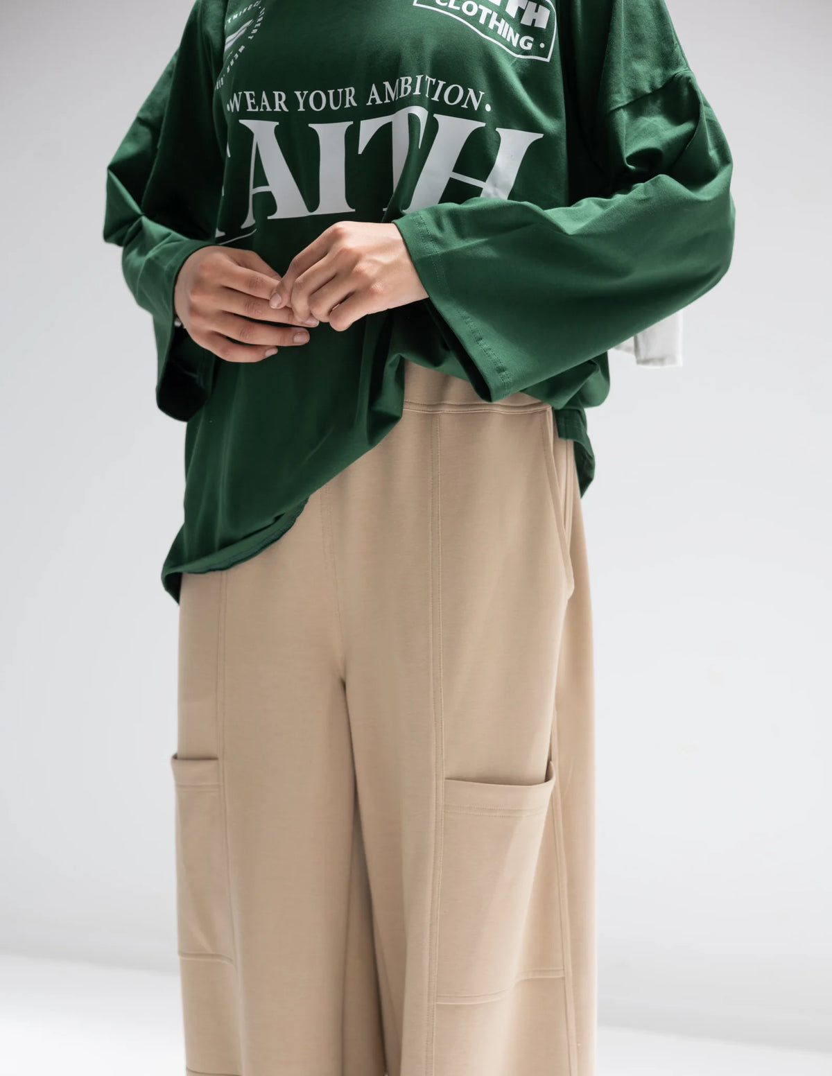 Trendy pants In Beige