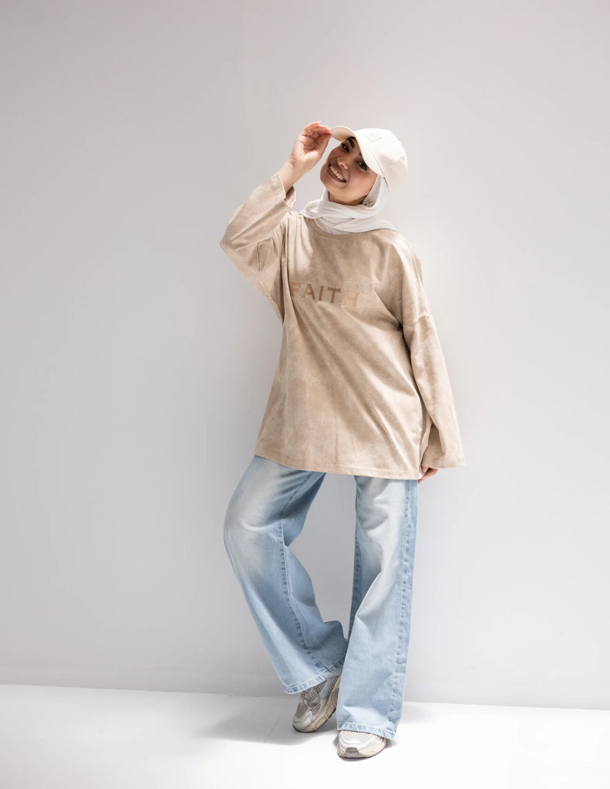 Faith T-Shirt Beige